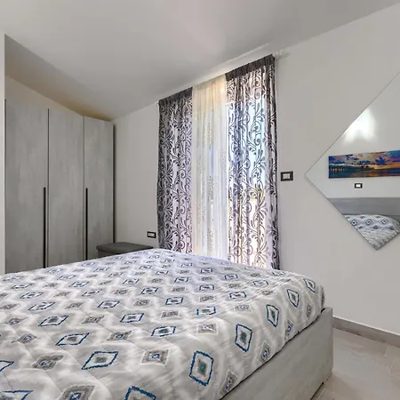 Oli-b By Interhome Ližnjan
