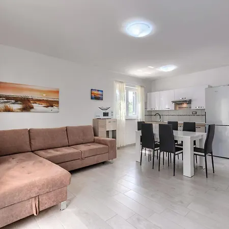Hébergement de vacances Oli-b By Interhome Ližnjan