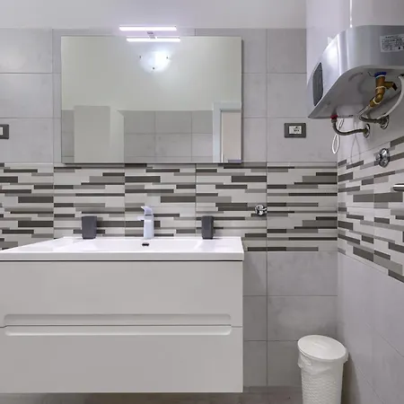 Oli-b By Interhome Holiday home Liznjan